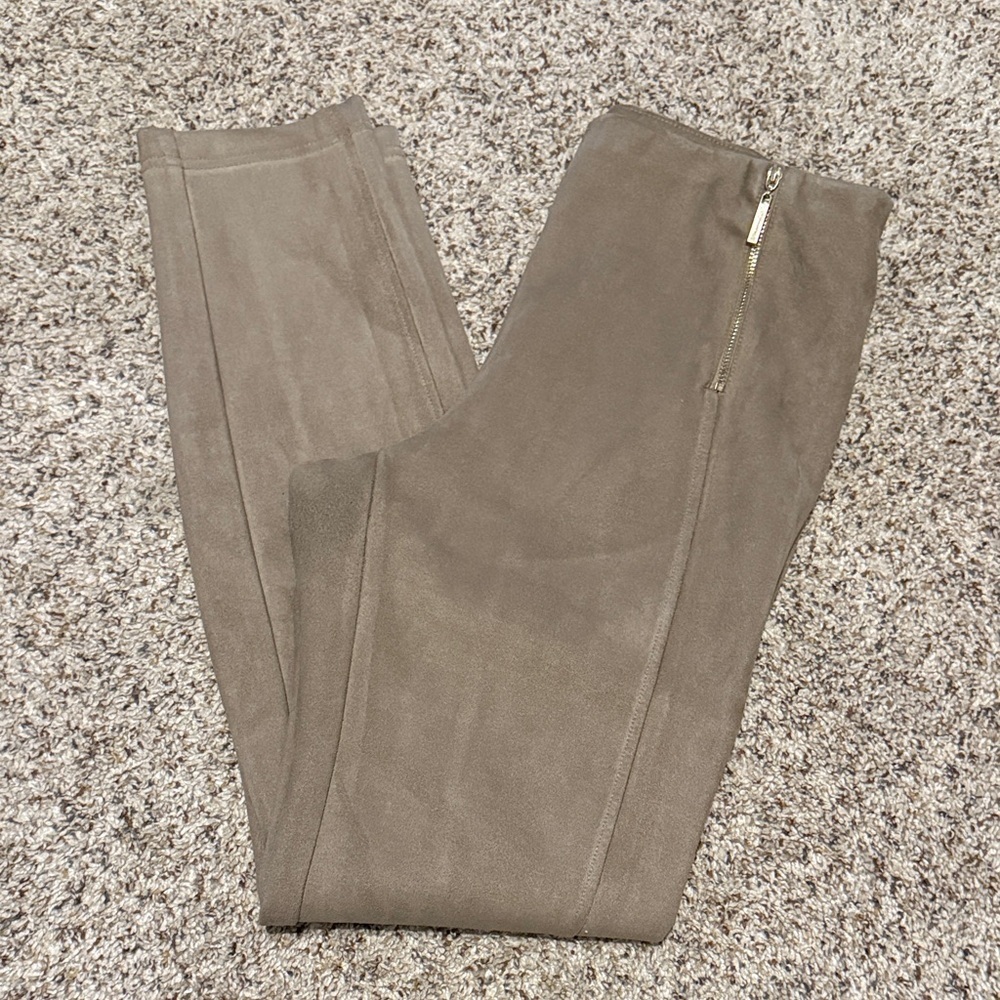 Tahari Tan Suede Feel Pull On Trousers Women’s Size S Soft Stretch Pants Taupe